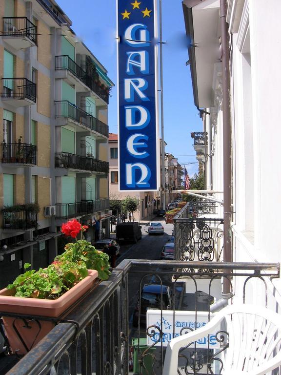 Hotel Garden Viareggio Buitenkant foto